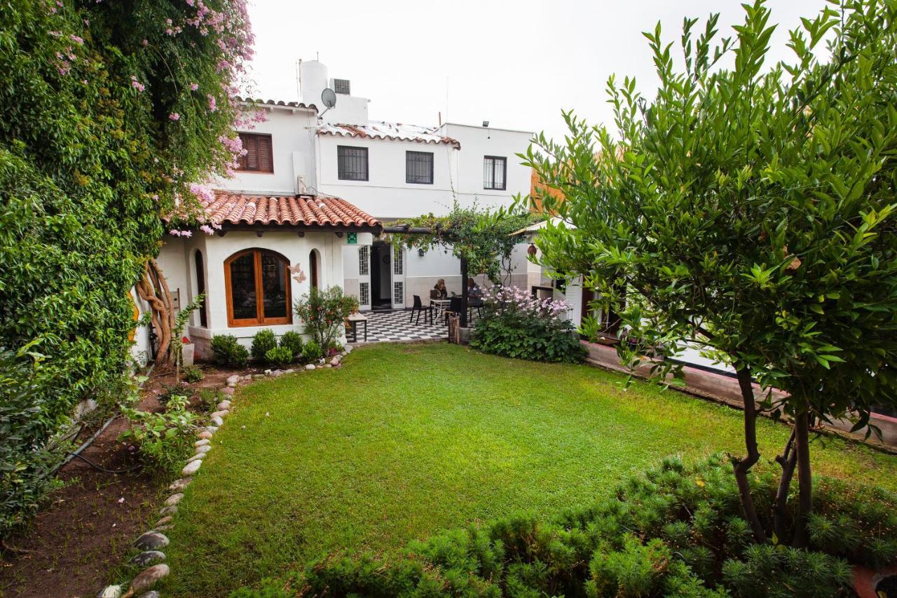 Hotel De Rosas