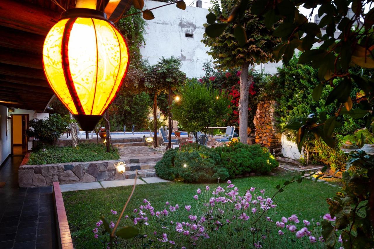De Rosas Mendoza