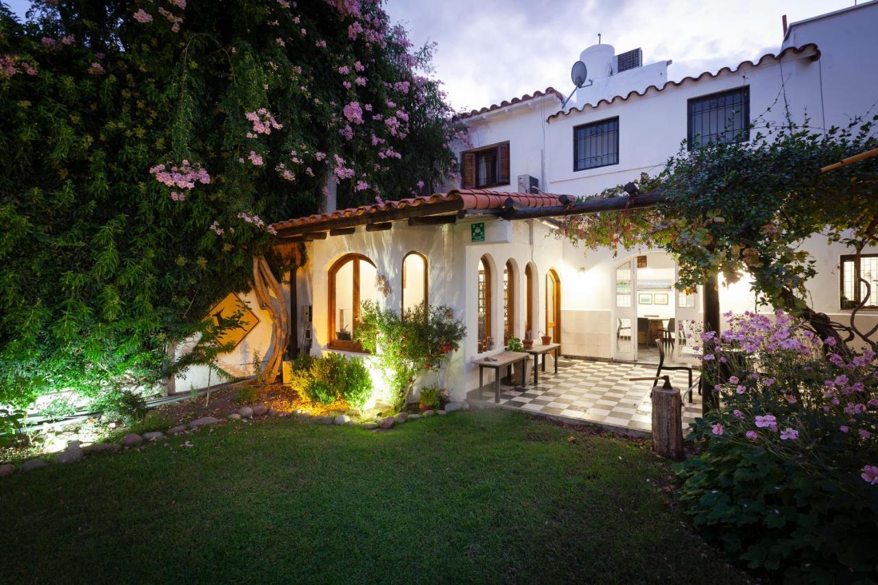 Hotel De Rosas